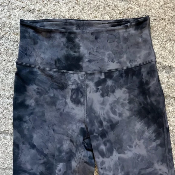 Lululemon Groove Super High Rise Flare Pant Diamond Dye size 8 - Picture 3 of 8